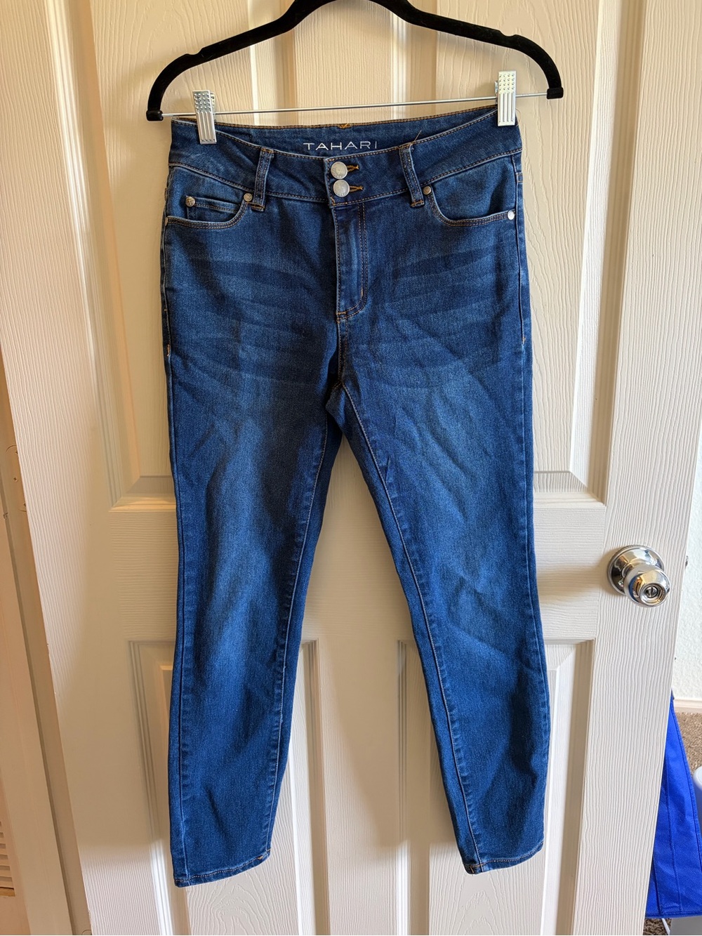 Tahari Women's Indigo Skinny Jeans